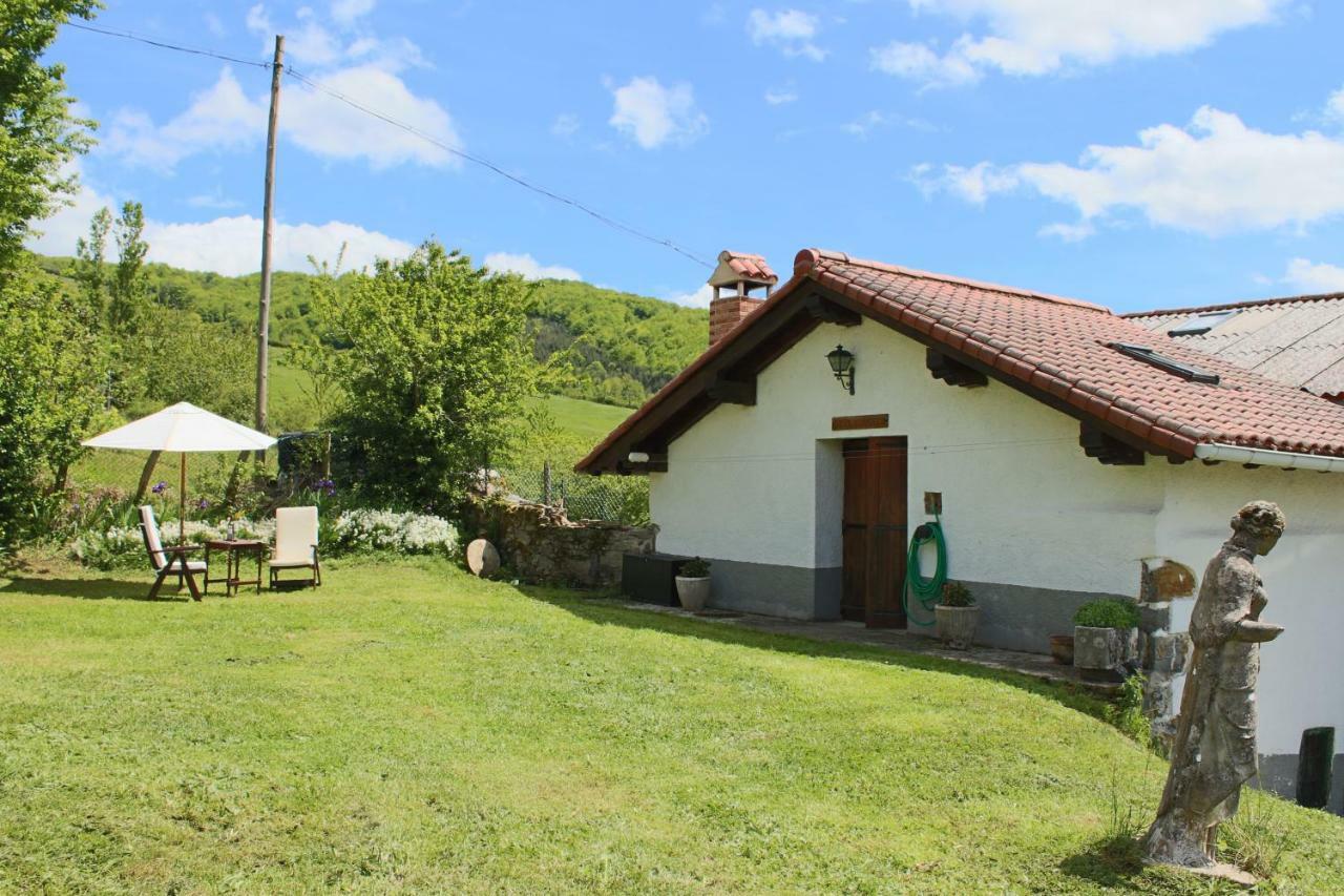 Lazkotzenea Guest House Mezkiriz Luaran gambar