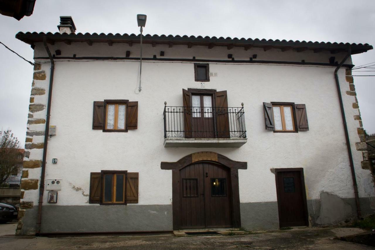 Lazkotzenea Guest House Mezkiriz Luaran gambar